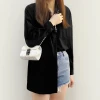 High-end small bag for women, 2024 new summer bestsellers, popular red envelope, retro crossbody bag, mini chain bag Application Scenario